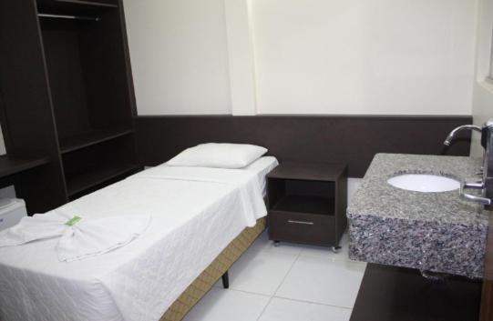 Hotel Express - Leva E Busca No Aeroporto Gratis 24 Horas Várzea Grande Екстериор снимка