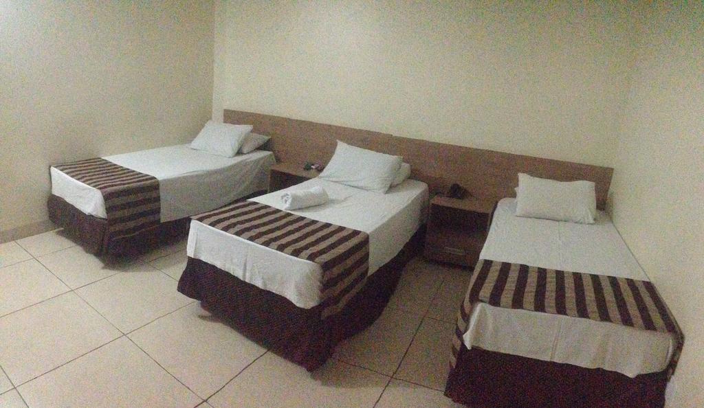 Hotel Express - Leva E Busca No Aeroporto Gratis 24 Horas Várzea Grande Екстериор снимка